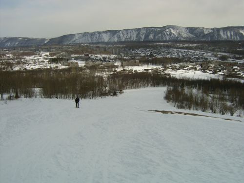 Бывшая горнолыжная база Алькор в поселке Солнечный